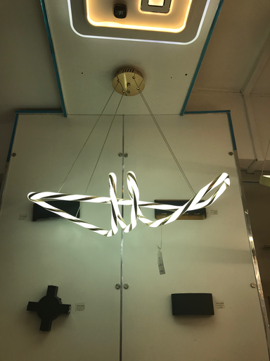 chandelier B