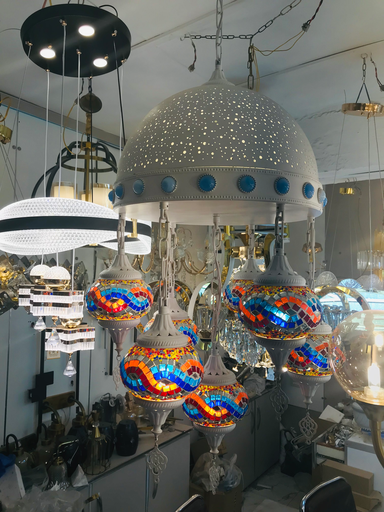 chandelier B