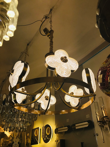 chandelier D