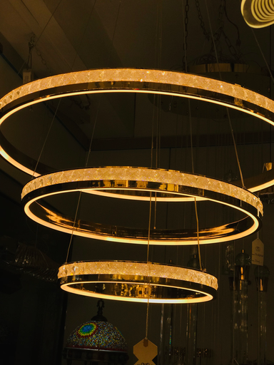 chandelier D